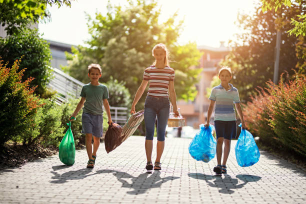 Best Property Management Cleanouts  in Navy Yard City, WA